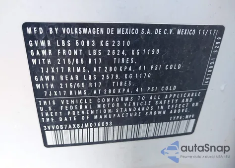 2018 Volkswagen Tiguan 2.0T S z USA, uszkodzony, nr VIN 3VV0B7AX8JM076693